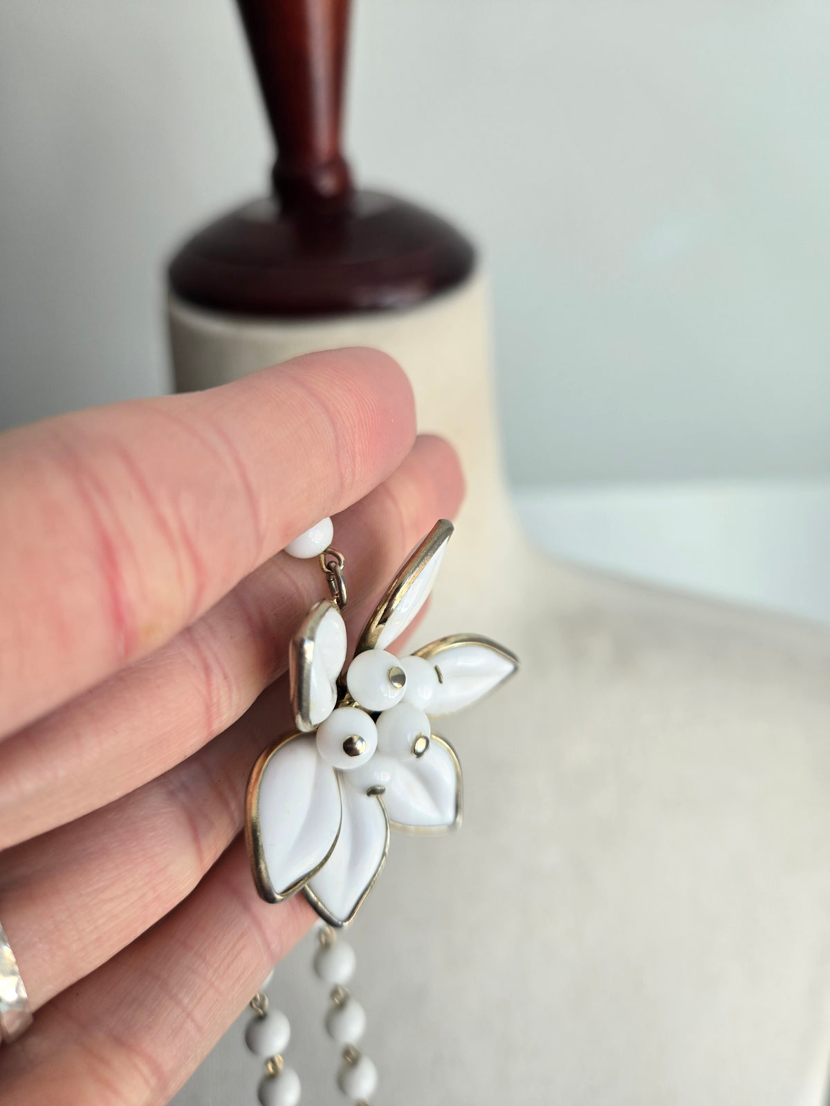 Vintage Milk Glass Flower Necklace