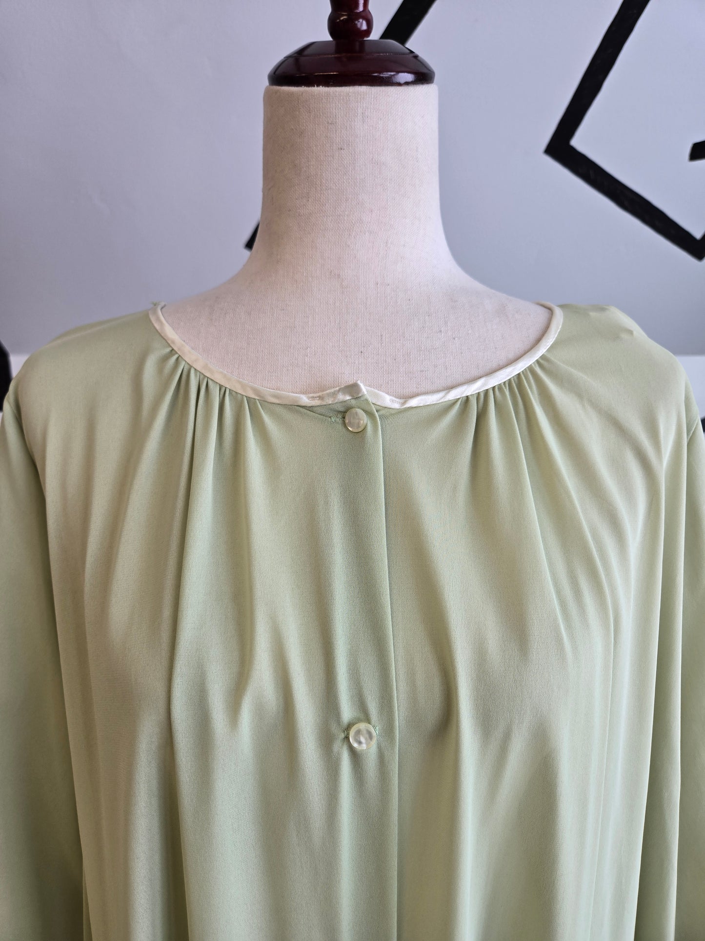 Carol Brent Vintage 60s Chiffon Light Green House Coat - medium