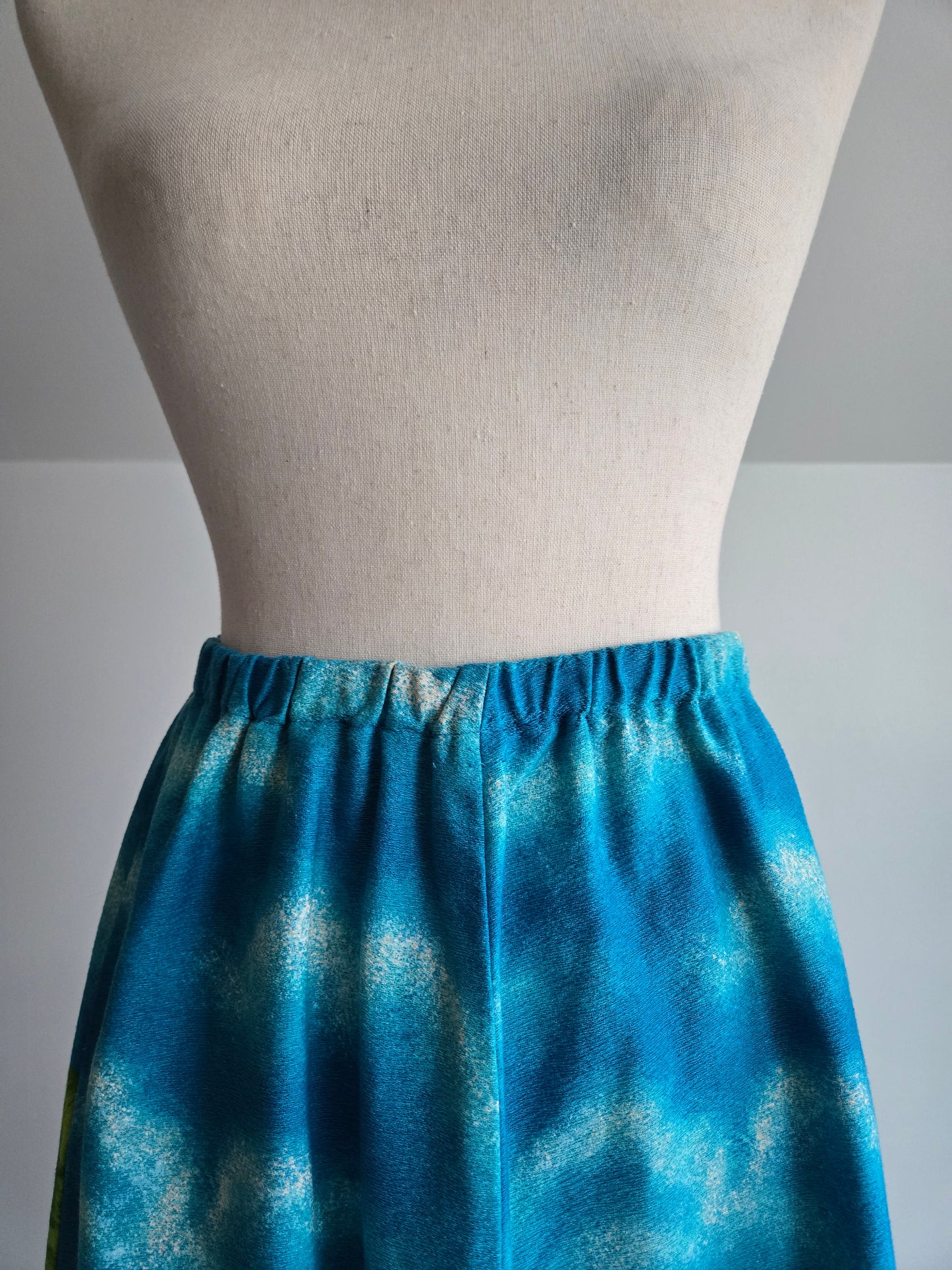 Vintage Barkcloth Large Flower Skirt - XS-M