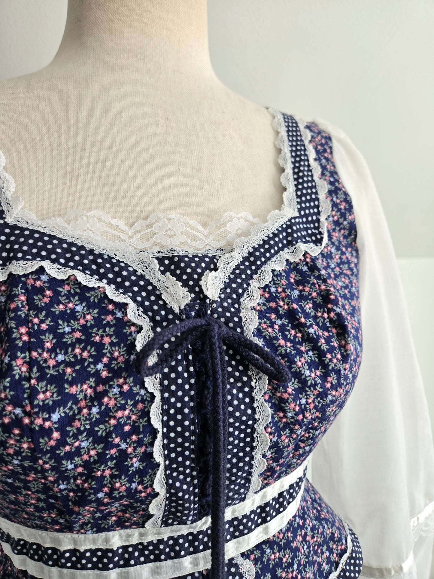 Gold Label Gunne Sax by Jessica San Fransisco Vintage 70s Calico Prairie Dress - XS