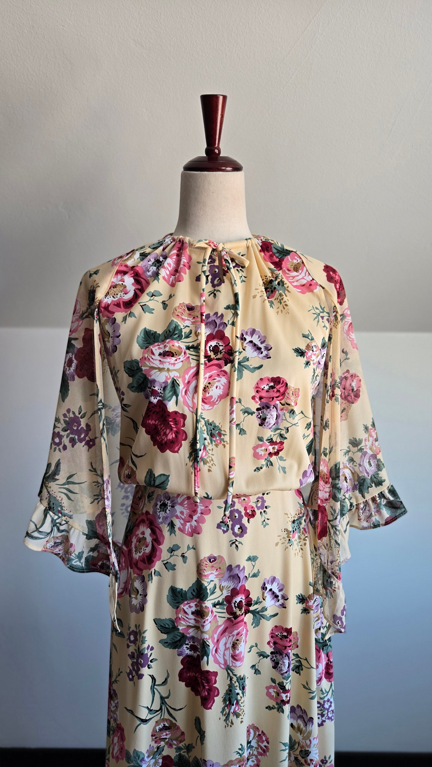 Vintage 70s Whimsical Floral Dress with Cape - S/M/L