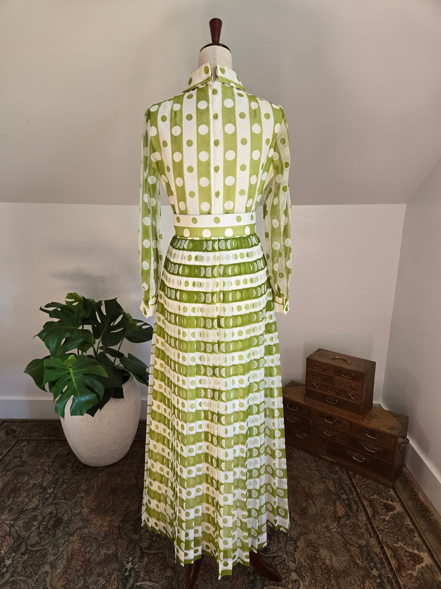 Coco California Vintage 1970s Green and White Polka Dot Stripe Dress -