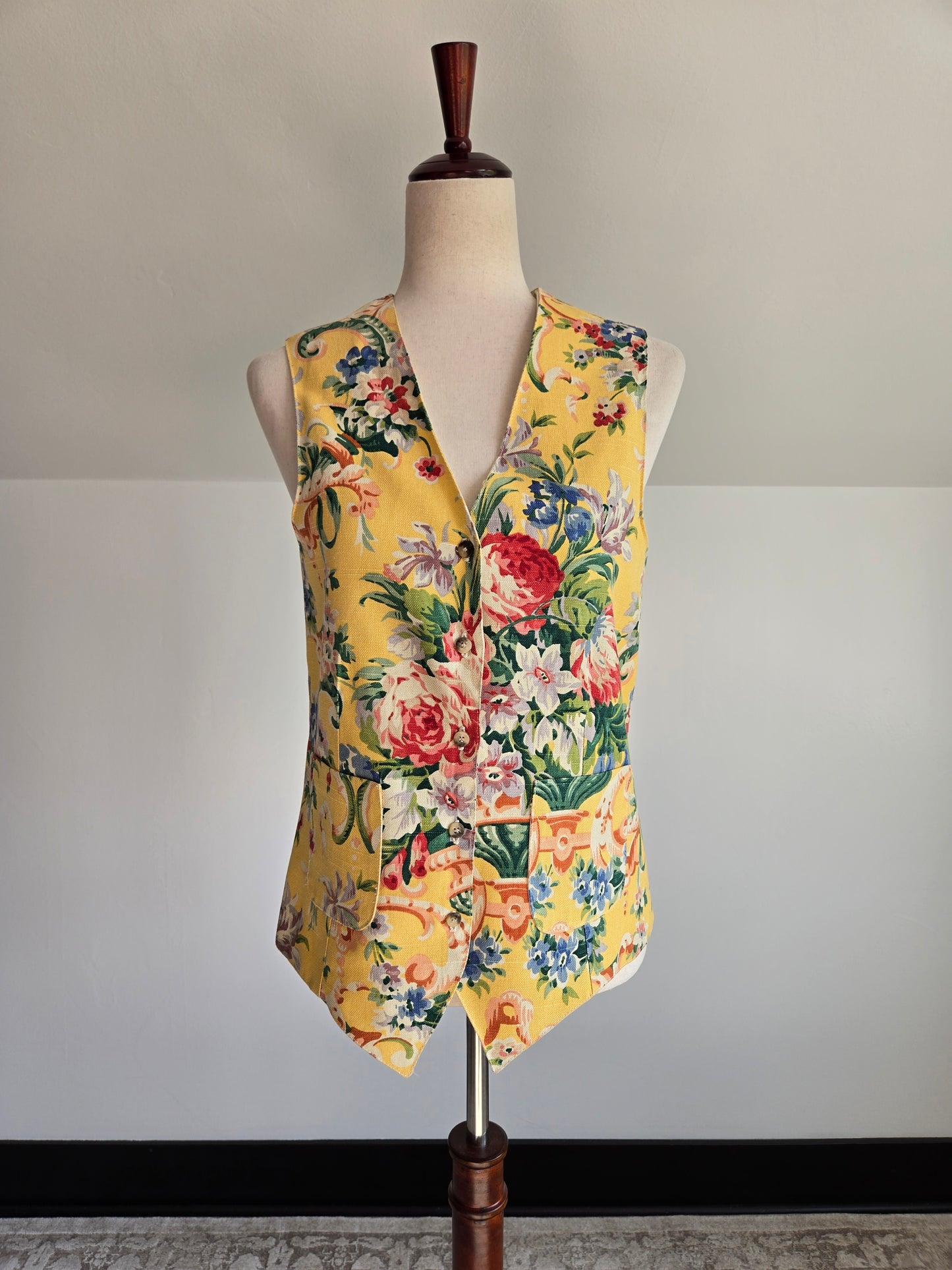 E Claire Vintage Cotton Floral Vest in Yellow - S/M